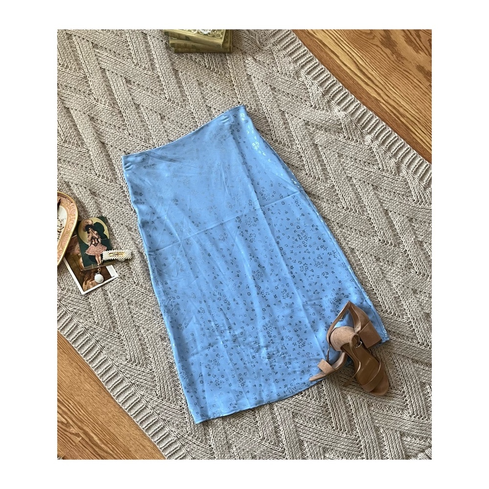 Baby Blue Floral Midi Skirt | Forever 21